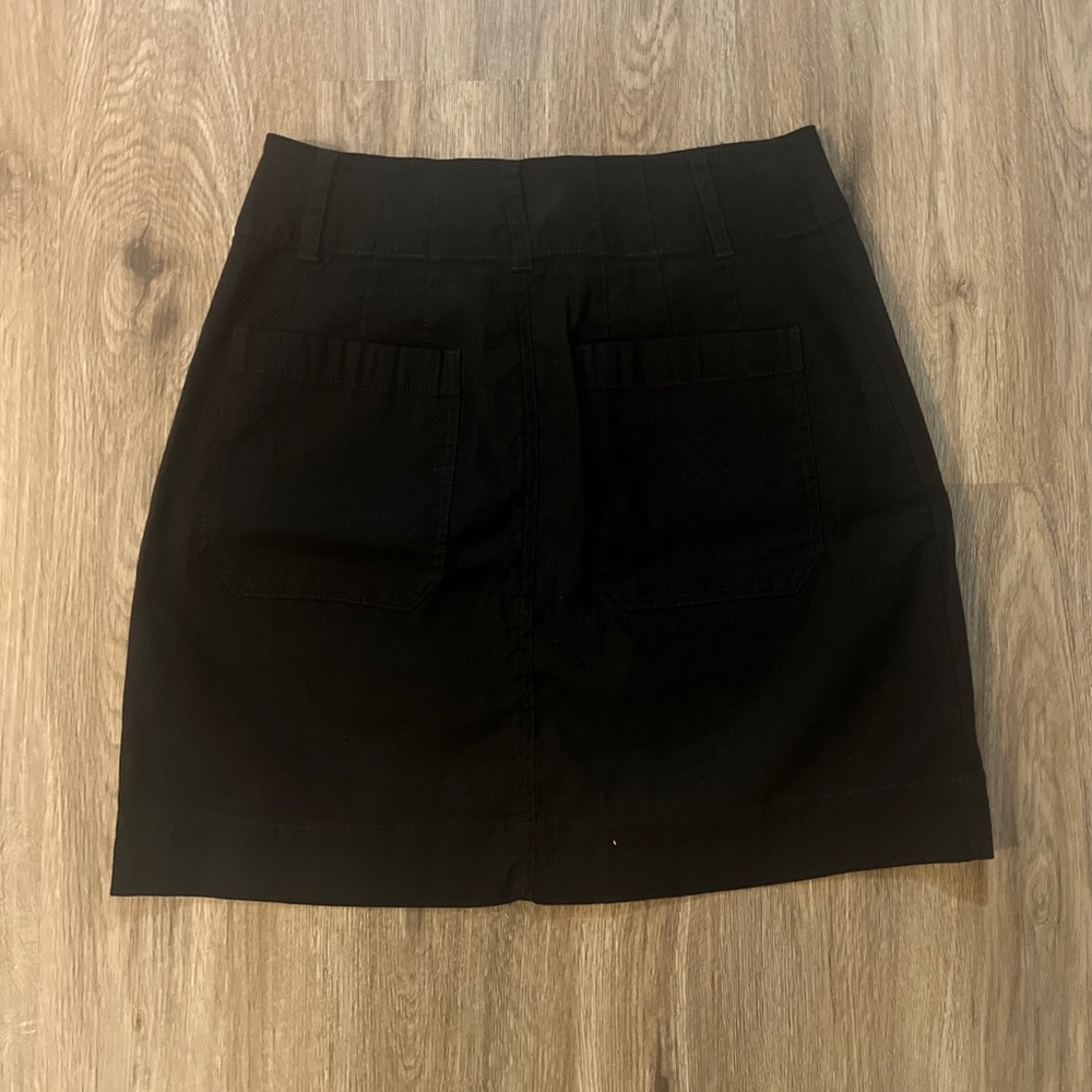 Anthropologie
Maeve Brand
Black 
Small
Zip up front
Mini Skirt - Picture 5 of 12